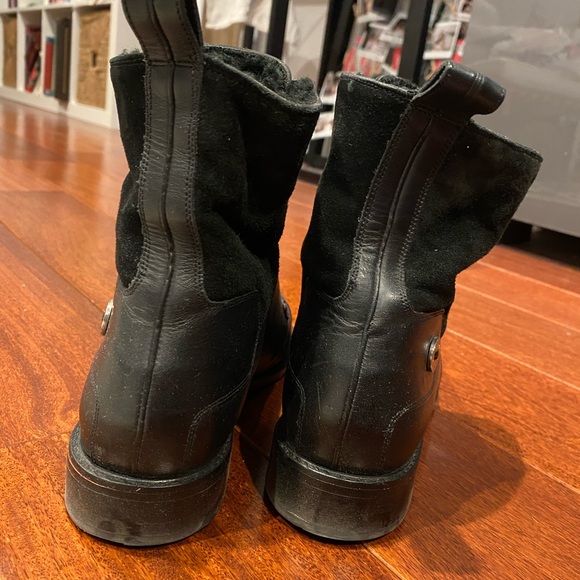 Cole Haan shearling ankle boots - Picture 2 of 6